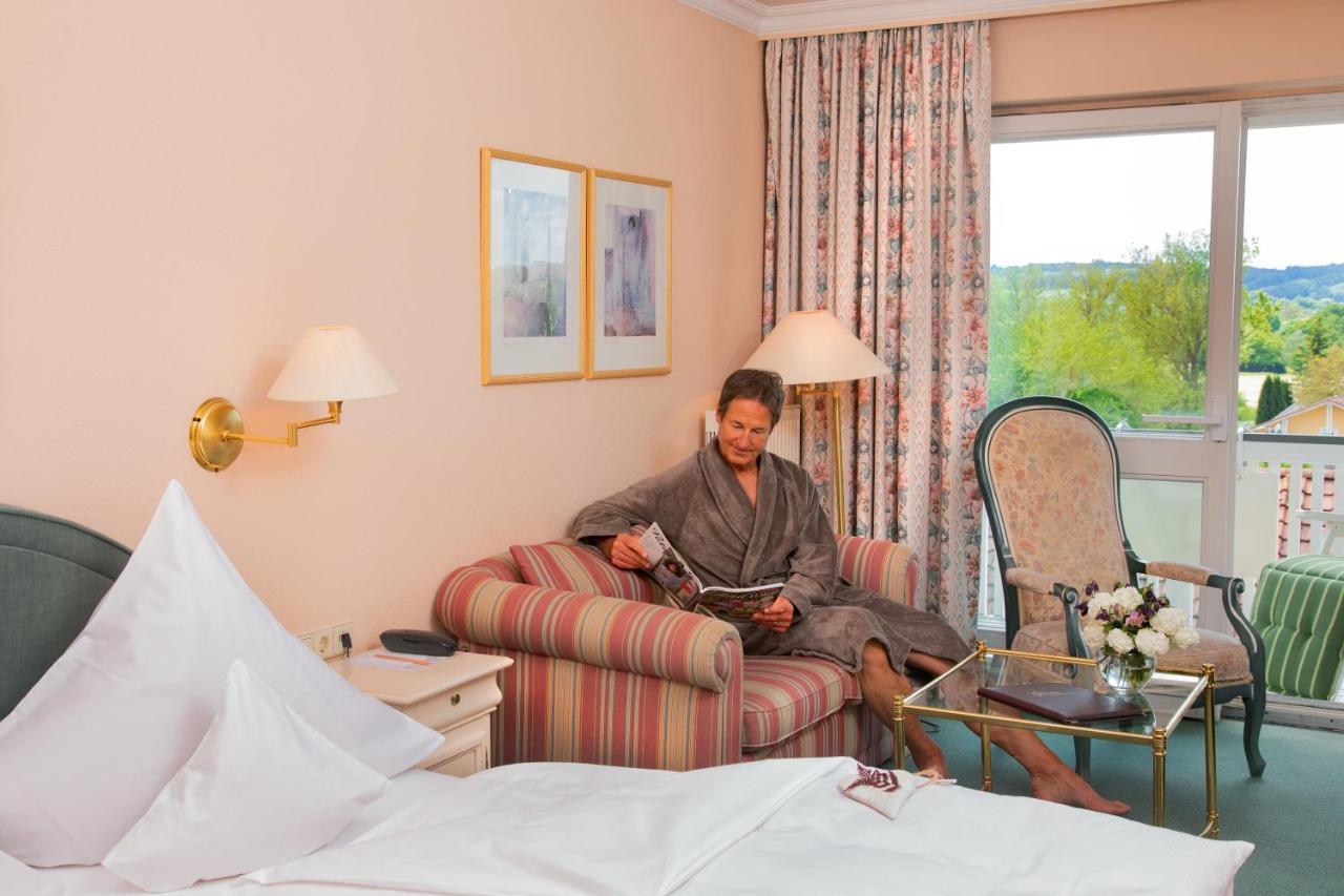 באד בירנבאך Hotel Alter Weissbraeu מראה חיצוני תמונה
